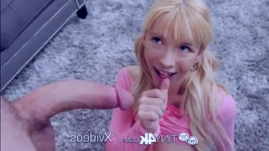 Playful teen Kenzie Reeves valentines day big dick fuck